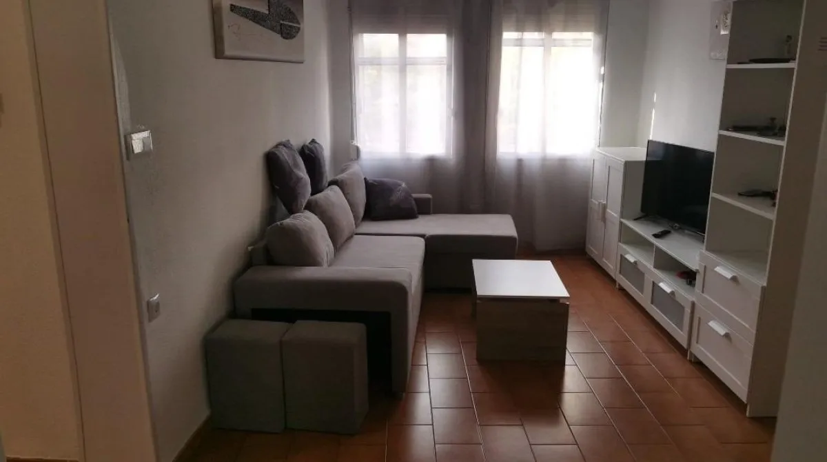 Apartamento de 2 dormitorios en Alicante, Spain No. 953
