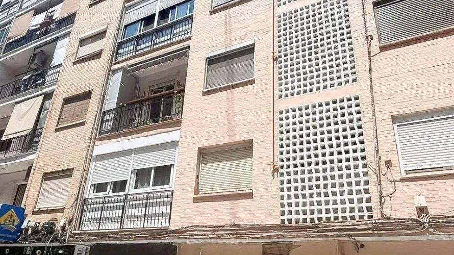 Propiedad comercial de 150m² en Valencia, Spain No. 2776 № 2