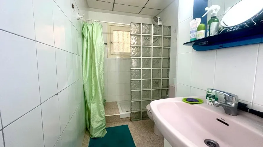 Apartamento de 83m² en Alicante, Spain No. 2918 № 2