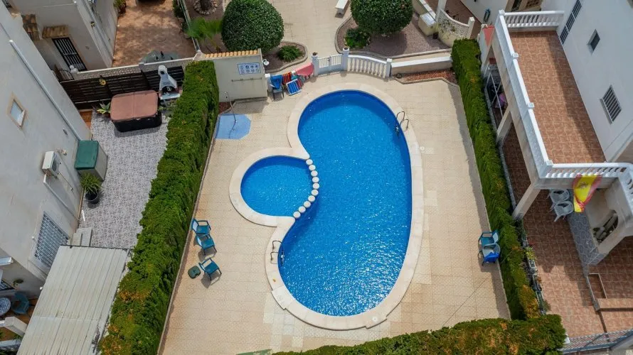 Сasa de 244m² en Torrevieja, Spain No. 1566 № 2