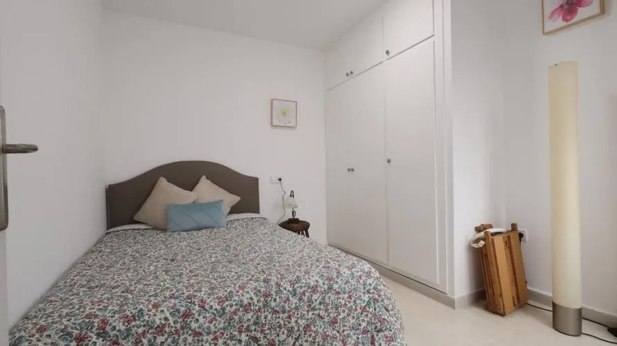 Apartamento de 3 dormitorios en Torrevieja, Spain No. 620 № 25
