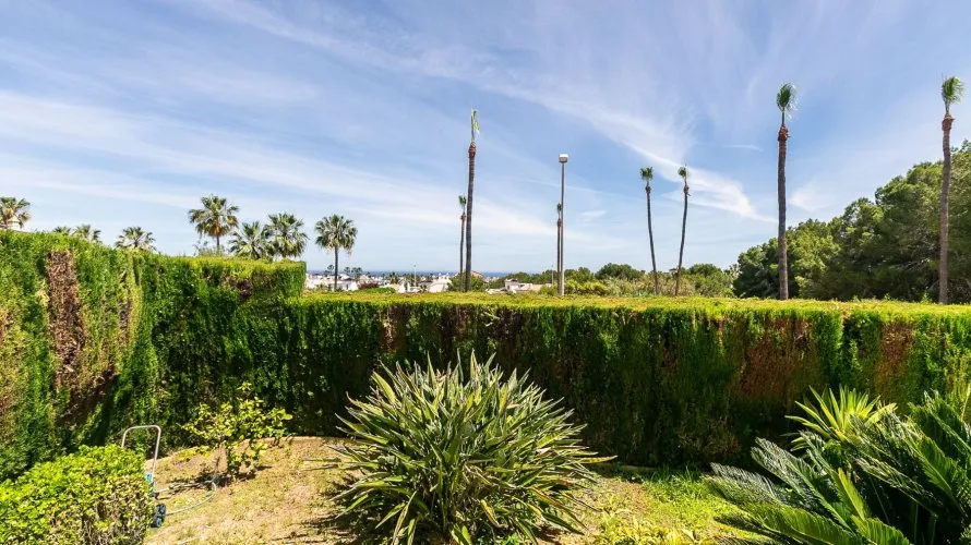 Villa de 194m² en Alicante, Spain No. 1419 № 2