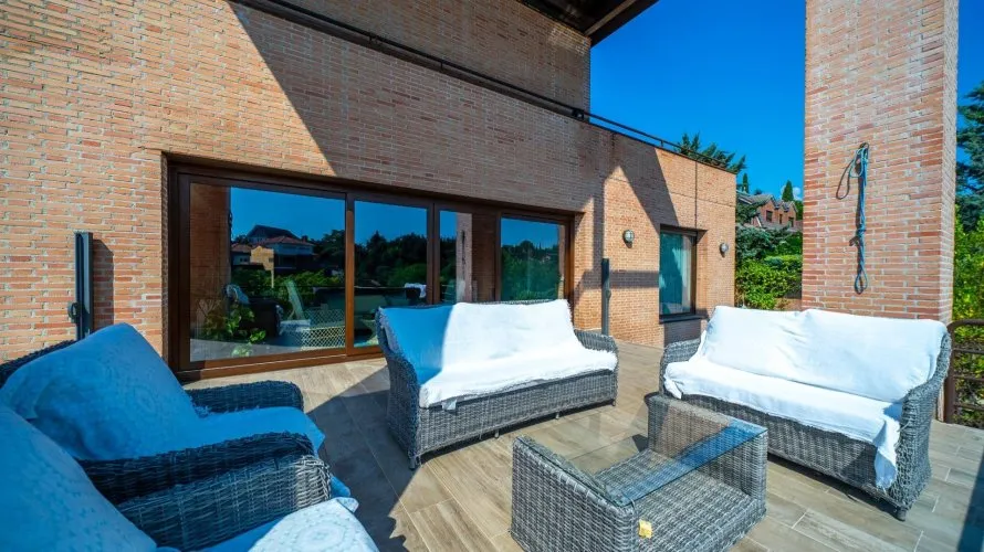 Apartamento de 8 dormitorios en Las Rozas de Madrid, Spain No. 1610 № 5