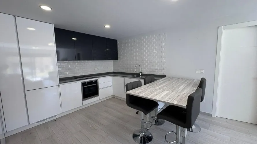 Apartamento de 2 dormitorios en Villamartin, Spain No. 1057 № 7