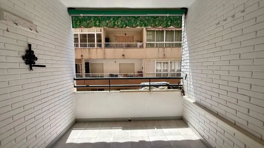 Apartamento de 2 dormitorios en Torrevieja, Spain No. 2911 № 23