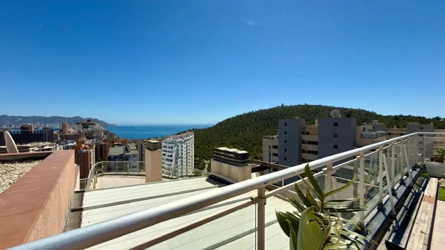 Apartamento de 2 dormitorios en Finestrat, Spain No. 950 № 25