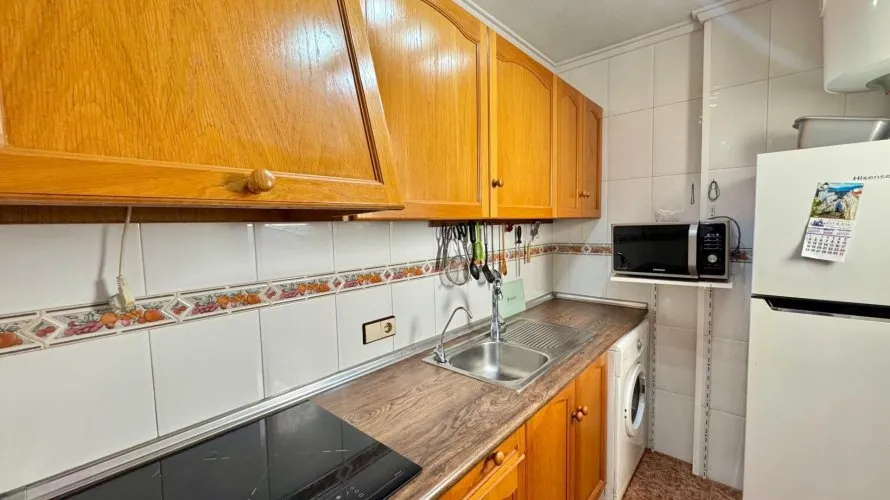 Ático de 2 dormitorios en Torrevieja, Spain No. 2770 № 27