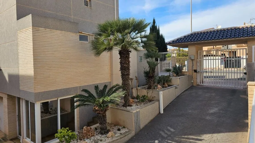 Apartamento de 2 dormitorios en Torreblanca, Spain No. 1002 № 26
