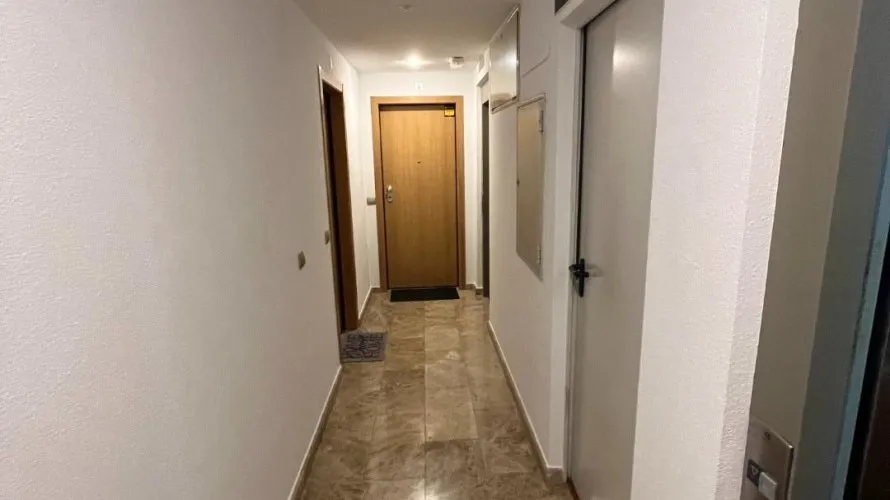 Apartamento de 2 dormitorios en Alicante, Spain No. 93 № 10