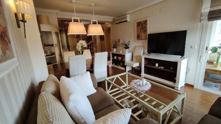 Apartamento de 129m² en Villajoyosa, Spain No. 613 № 2