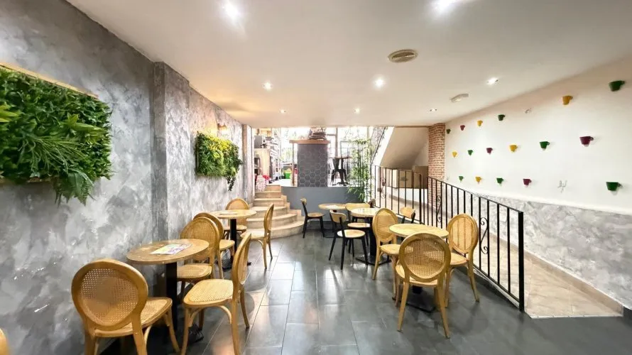 Propiedad comercial de 150m² en Torrevieja, Spain No. 2960 № 16