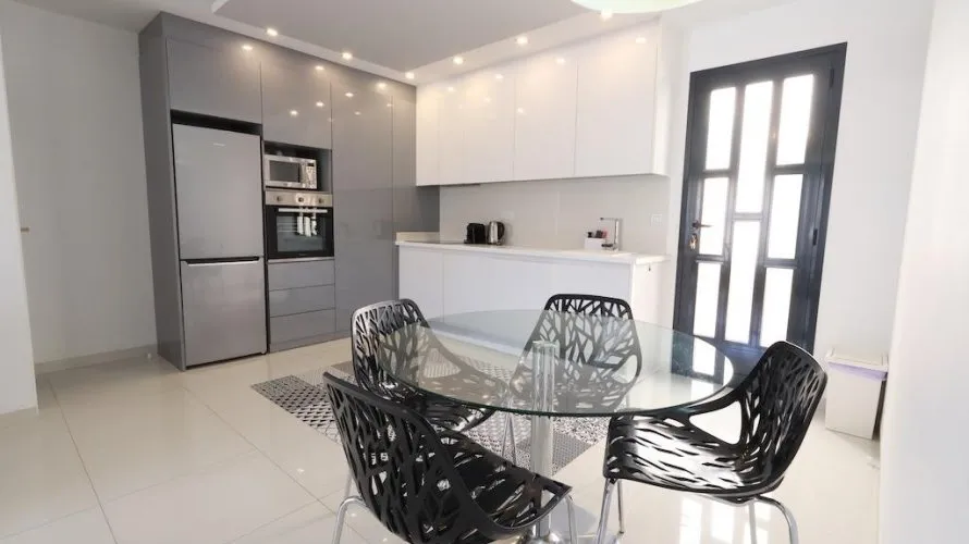 Apartamento de 2 dormitorios en Pilar de la Horadada, Spain No. 1599 № 17