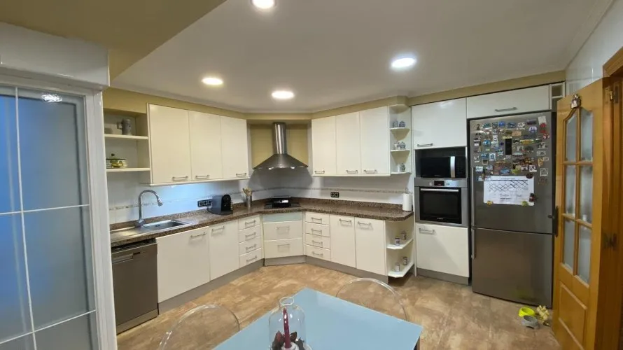 Apartamento de 4 dormitorios en Alicante, Spain No. 720 № 22