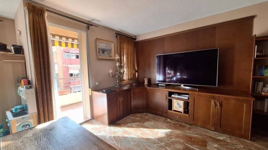 Apartamento de 3 dormitorios en Alicante, Spain No. 168 № 6