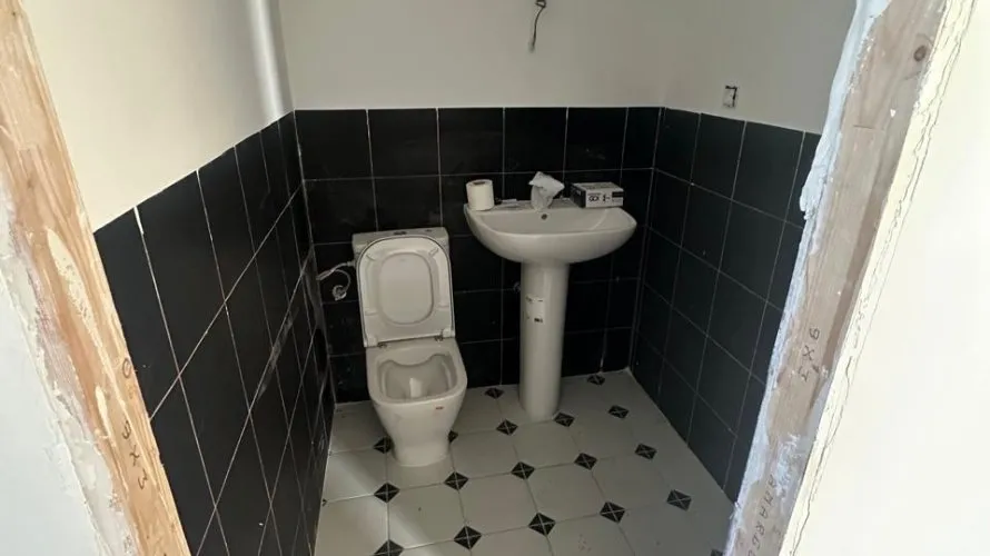 Propiedad comercial de 400m² en La Zenia, Spain No. 249 № 20