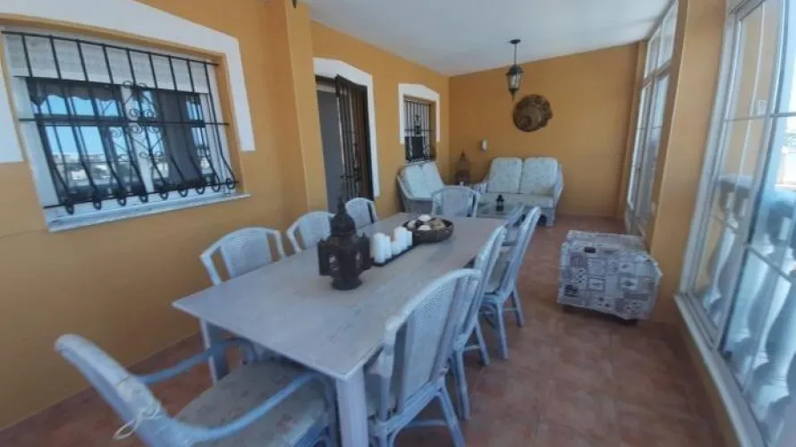 Apartamento de 283m² en Torrevieja, Spain No. 649 № 2