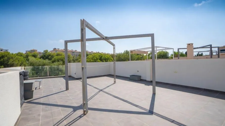Villa de 3 dormitorios en La Zenia, Spain No. 833 № 11
