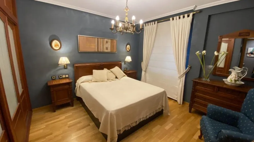 Apartamento de 4 dormitorios en Alicante, Spain No. 720 № 20