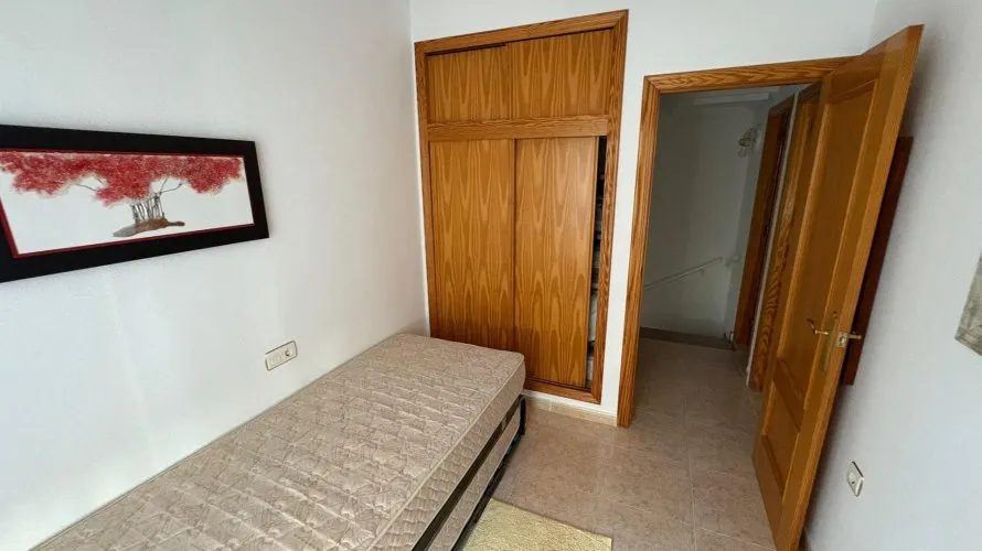 Сasa de 2 dormitorios en Alicante, Spain No. 2818 № 4