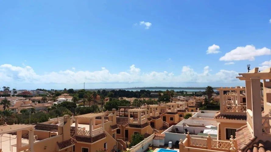 Villa de 3 dormitorios en Ciudad Quesada, Spain No. 510 № 7