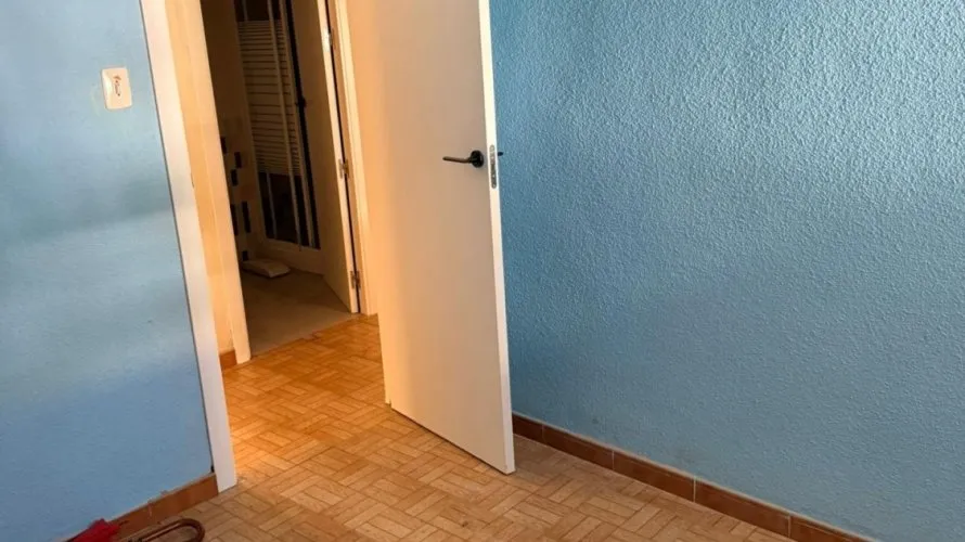 Apartamento de 3 dormitorios en La Florida, Spain No. 2876 № 10