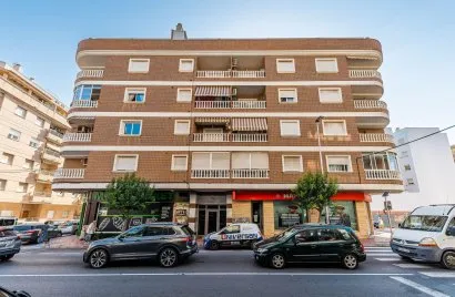Apartamento de 3 dormitorios en Torrevieja, Spain No. 2892