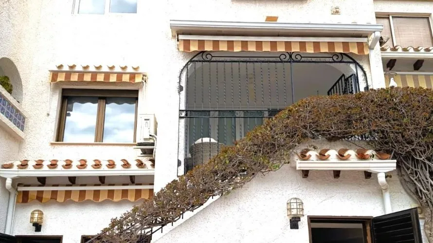 Dúplex de 4 dormitorios en Cabo Roig, Spain No. 1234 № 23
