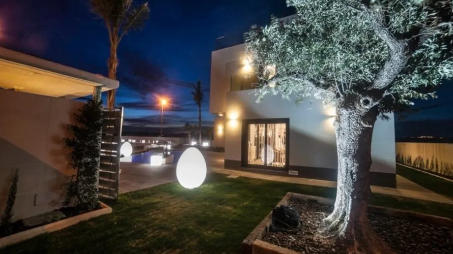 Villa de 157m² en La Zenia, Spain No. 258 № 8