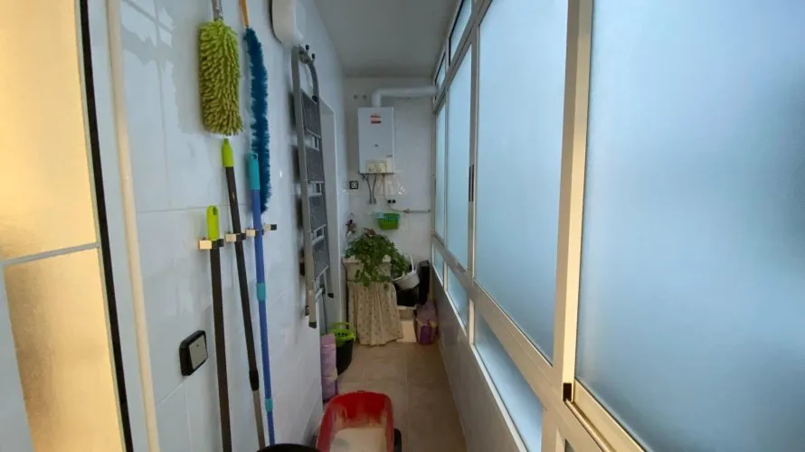 Apartamento de 4 dormitorios en Alicante, Spain No. 720 № 17