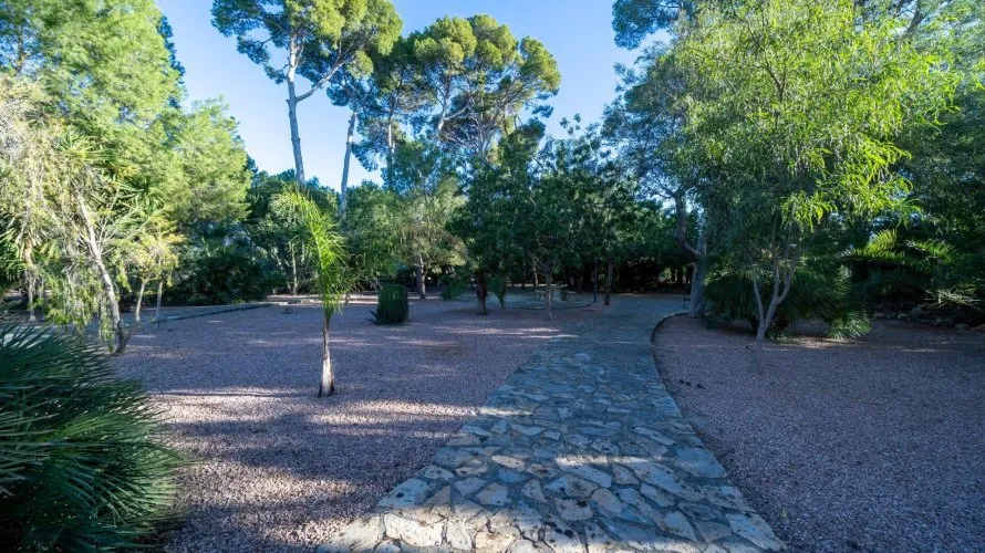 Сasa de 7 dormitorios en Mutxamel, Spain No. 690