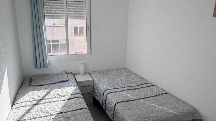 Apartamento de 3 dormitorios en Torrevieja, Spain No. 1010 № 23