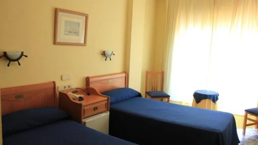 Hotel de 16 dormitorios en Santiago de la Ribera, Spain No. 628 № 14
