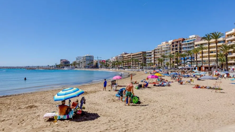 Ático de 2 dormitorios en Torrevieja, Spain No. 2933 № 1