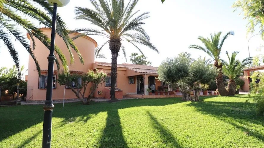 Apartamento de 5 dormitorios en El Chaparral, Spain No. 582 № 28