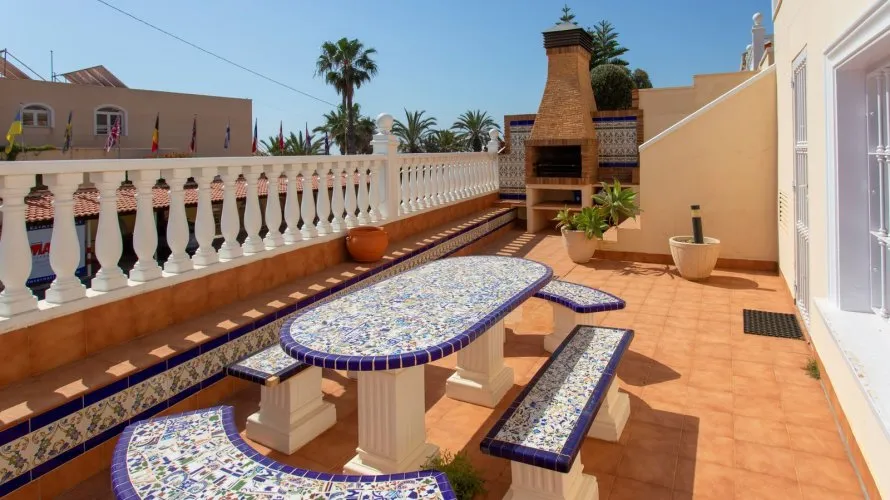 Villa de 180m² en Torrevieja, Spain No. 1557 № 23