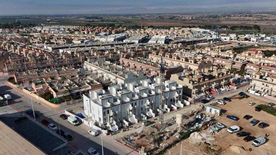 Сasa de 2 dormitorios en Gran Alacant, Spain No. 811 № 4