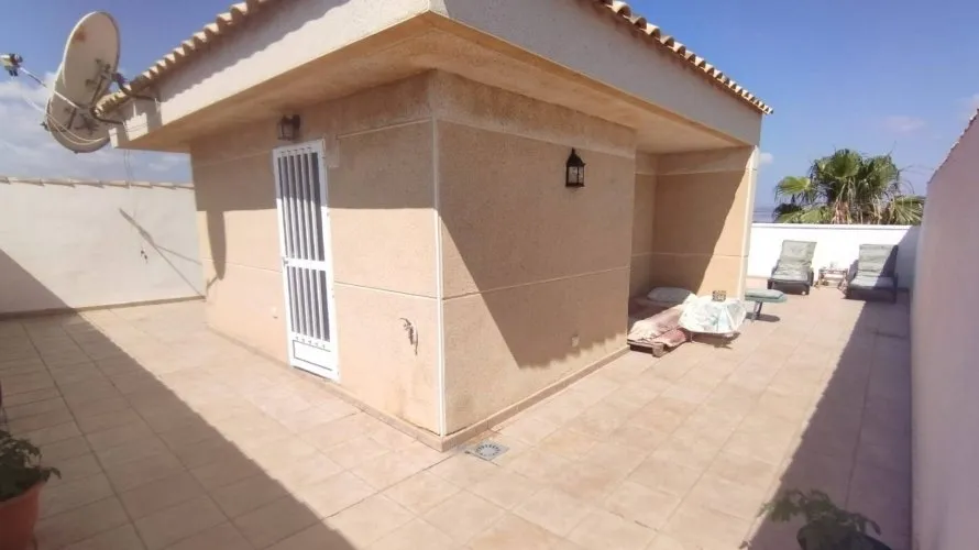 Apartamento de 6 dormitorios en Torrevieja, Spain No. 884 № 27