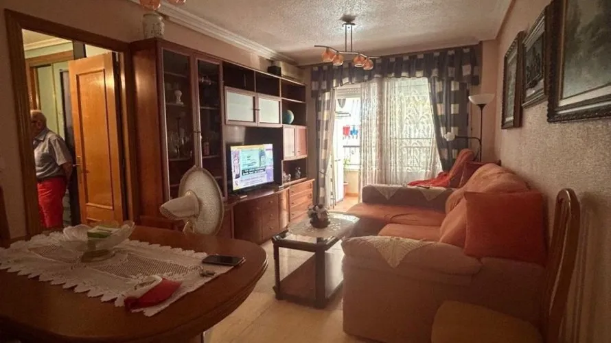 Apartamento de 65m² en Torrevieja, Spain No. 2764 № 6