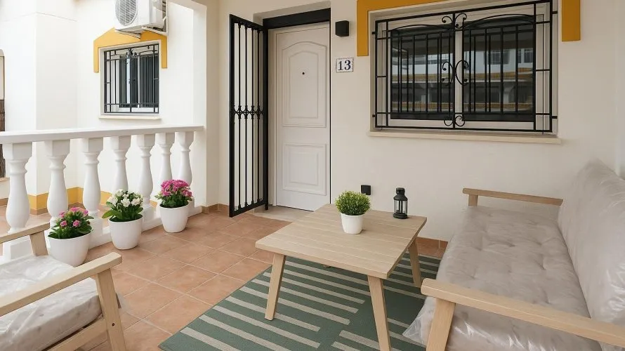 Ático de 2 dormitorios en La Florida, Spain No. 1432 № 1