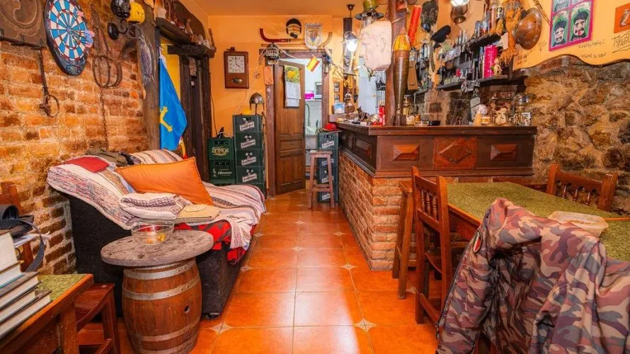 Villa de 8 dormitorios en Lena, Spain No. 1294 № 6
