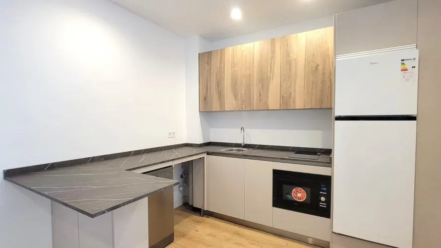 Apartamento de 1 dormitorio en Madrid, Spain No. 626 № 2