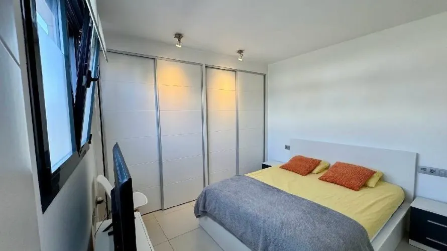 Apartamento de 2 dormitorios en Torrevieja, Spain No. 773 № 7