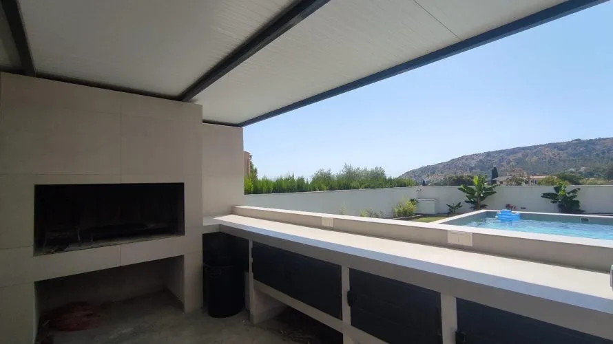 Villa de 5 dormitorios en Alicante, Spain No. 1590 № 16