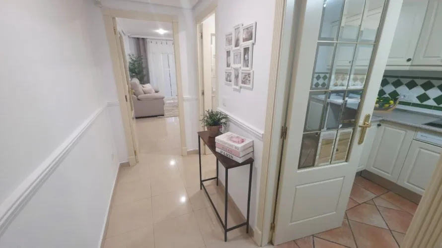 Apartamento de 2 dormitorios en Alicante, Spain No. 911 № 25