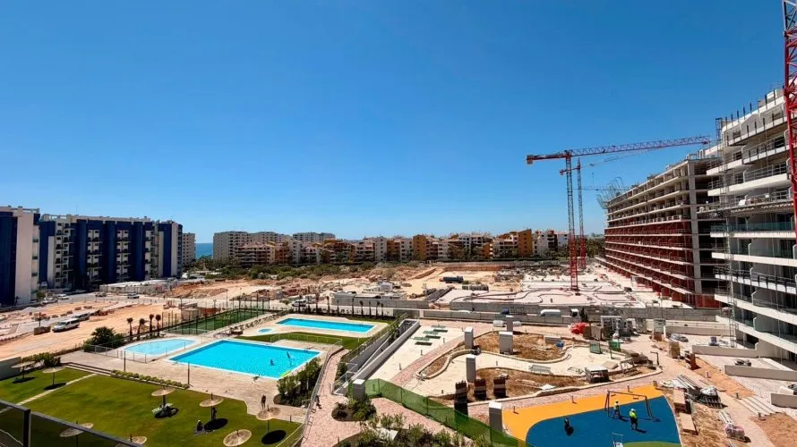 Apartamento de 2 dormitorios en Torrevieja, Spain No. 1600 № 25
