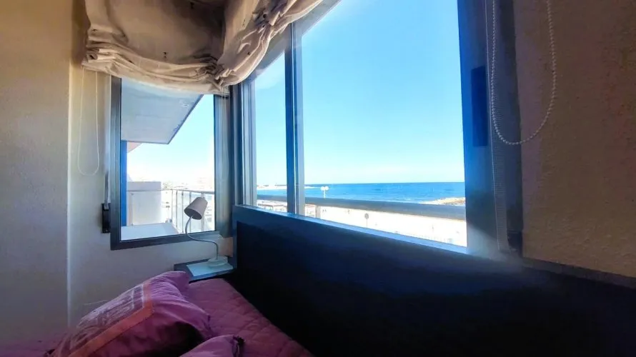 Apartamento de 4 dormitorios en Torrevieja, Spain No. 581 № 15