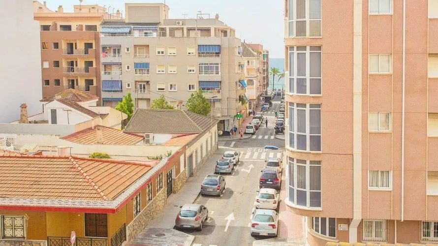 Apartamento de 3 dormitorios en Torrevieja, Spain No. 246 № 7