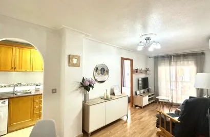 Apartamento de 58m² en Torrevieja, Spain No. 2894