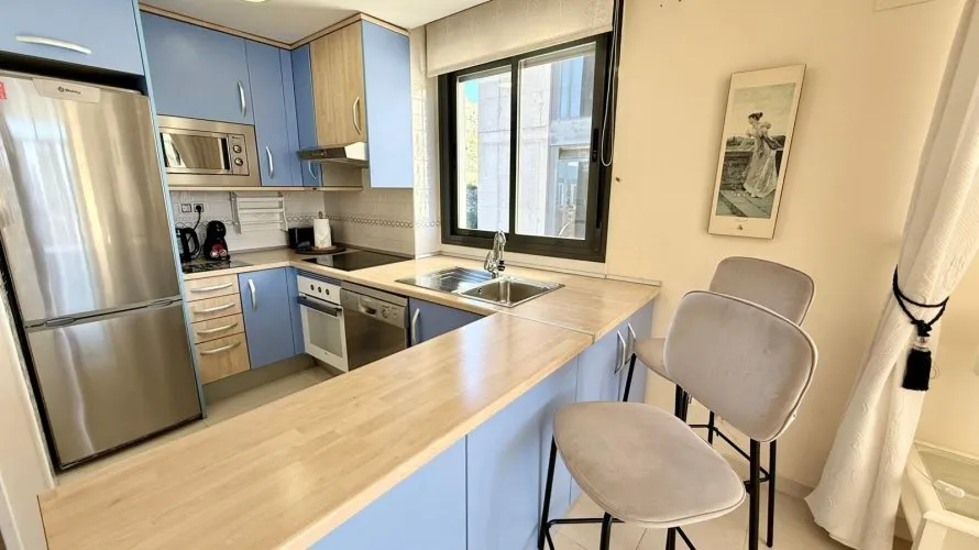 Apartamento de 1 dormitorio en Benidorm, Spain No. 1173