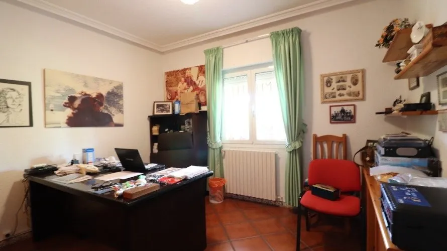 Apartamento de 5 dormitorios en El Chaparral, Spain No. 582 № 12